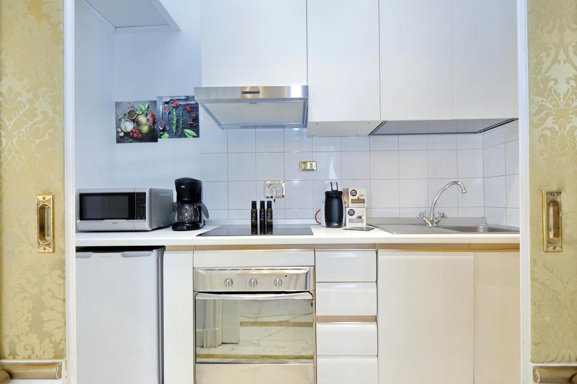 Tritone Luxury House Rom